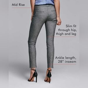 Perfect condition ✨ Banana Republic Sloan-Fit Khaki Slim Ankle Pant grey